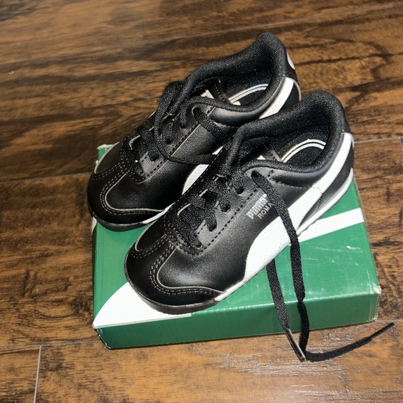 Puma 8c - Picture 3 of 3